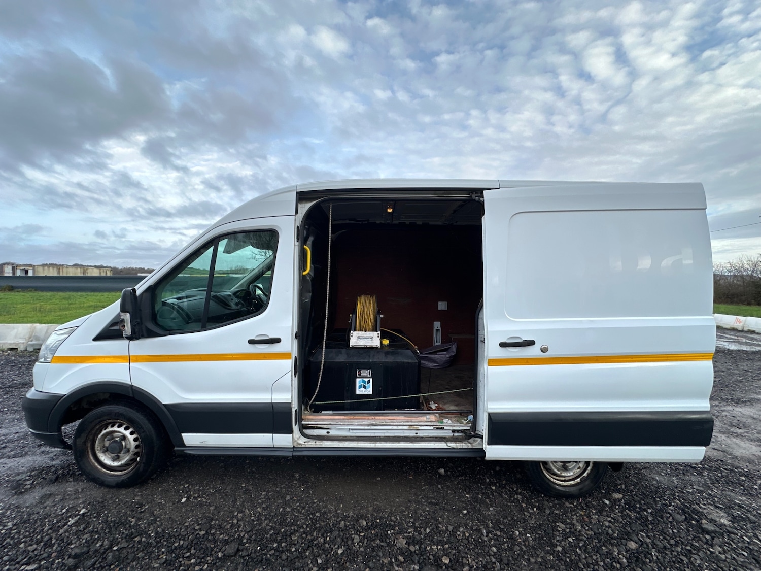 Used Ford Transit 2015 for sale - 76934997: Photo 3