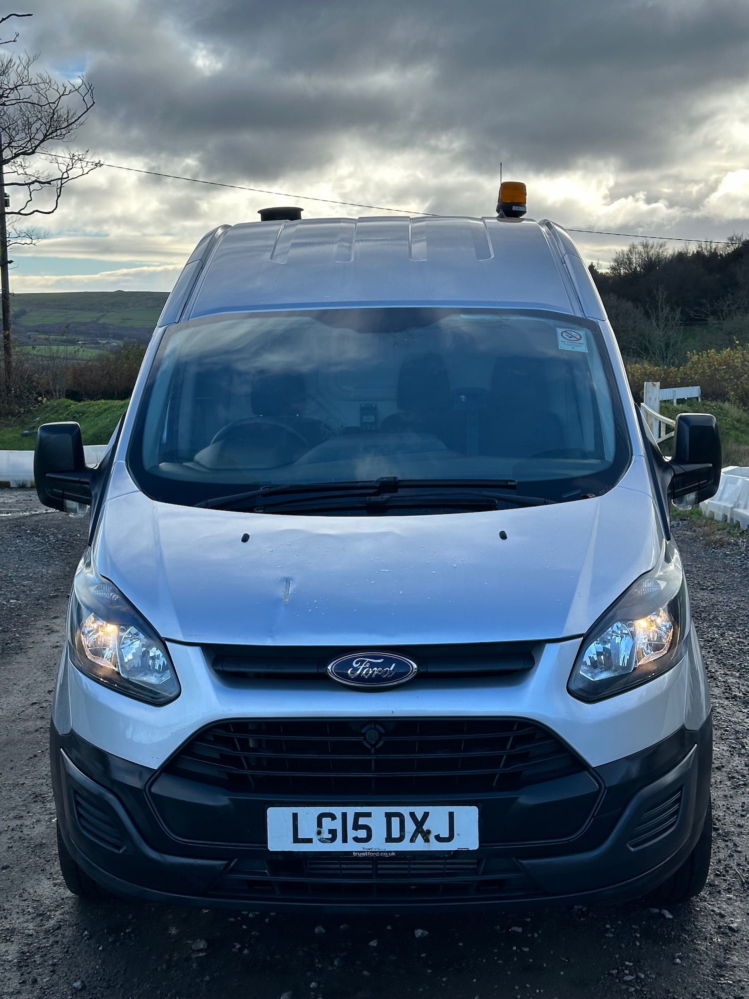 Used Ford Transit Custom 2015 for sale - 76652274: Photo 2