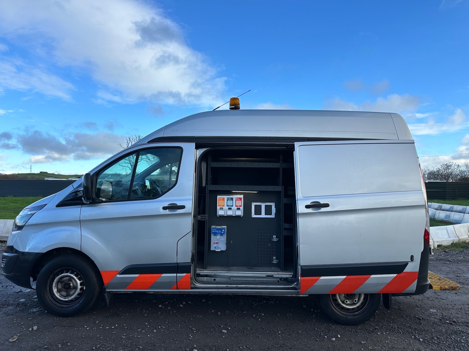 Used Ford Transit Custom 2015 for sale - 76652274: Photo 4