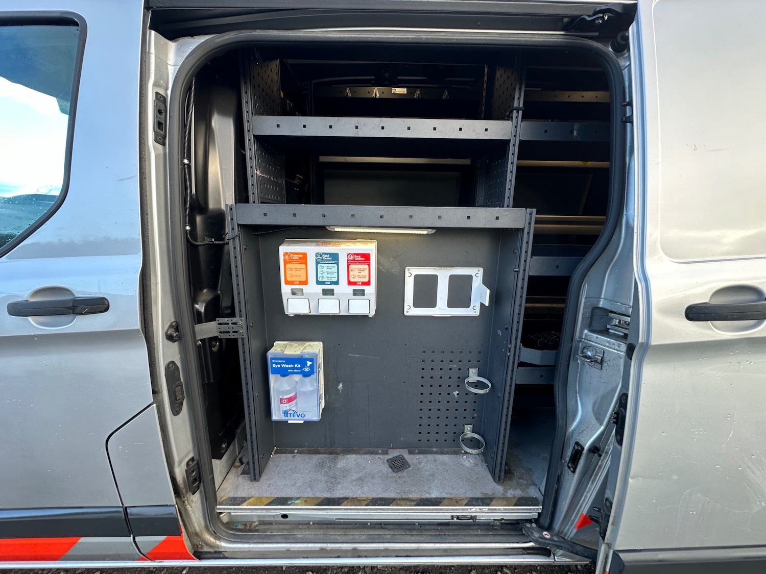 Used Ford Transit Custom 2015 for sale - 76652274: Photo 5