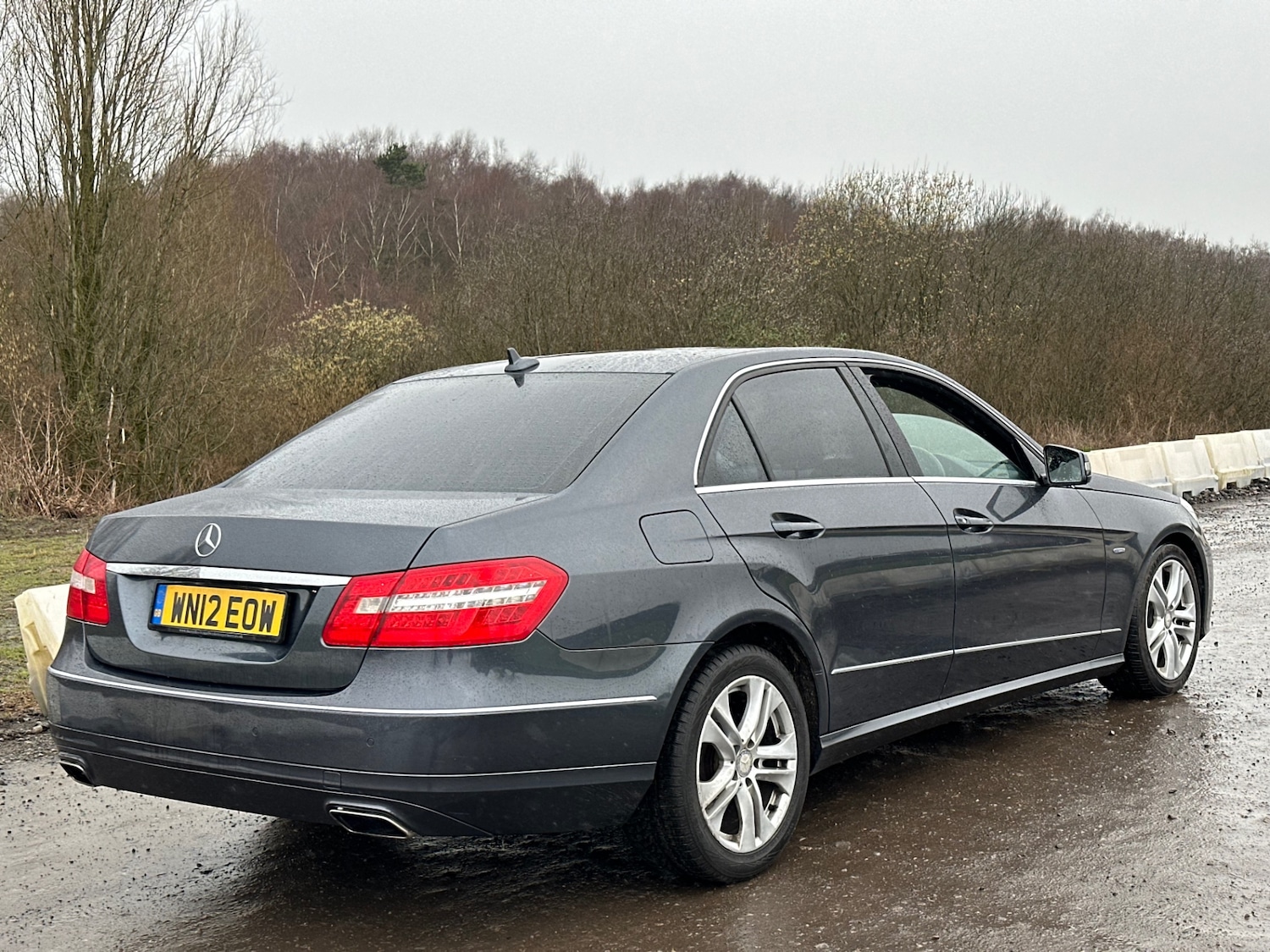 Used Mercedes-Benz E Class 2012 for sale - 78108427: Photo 4