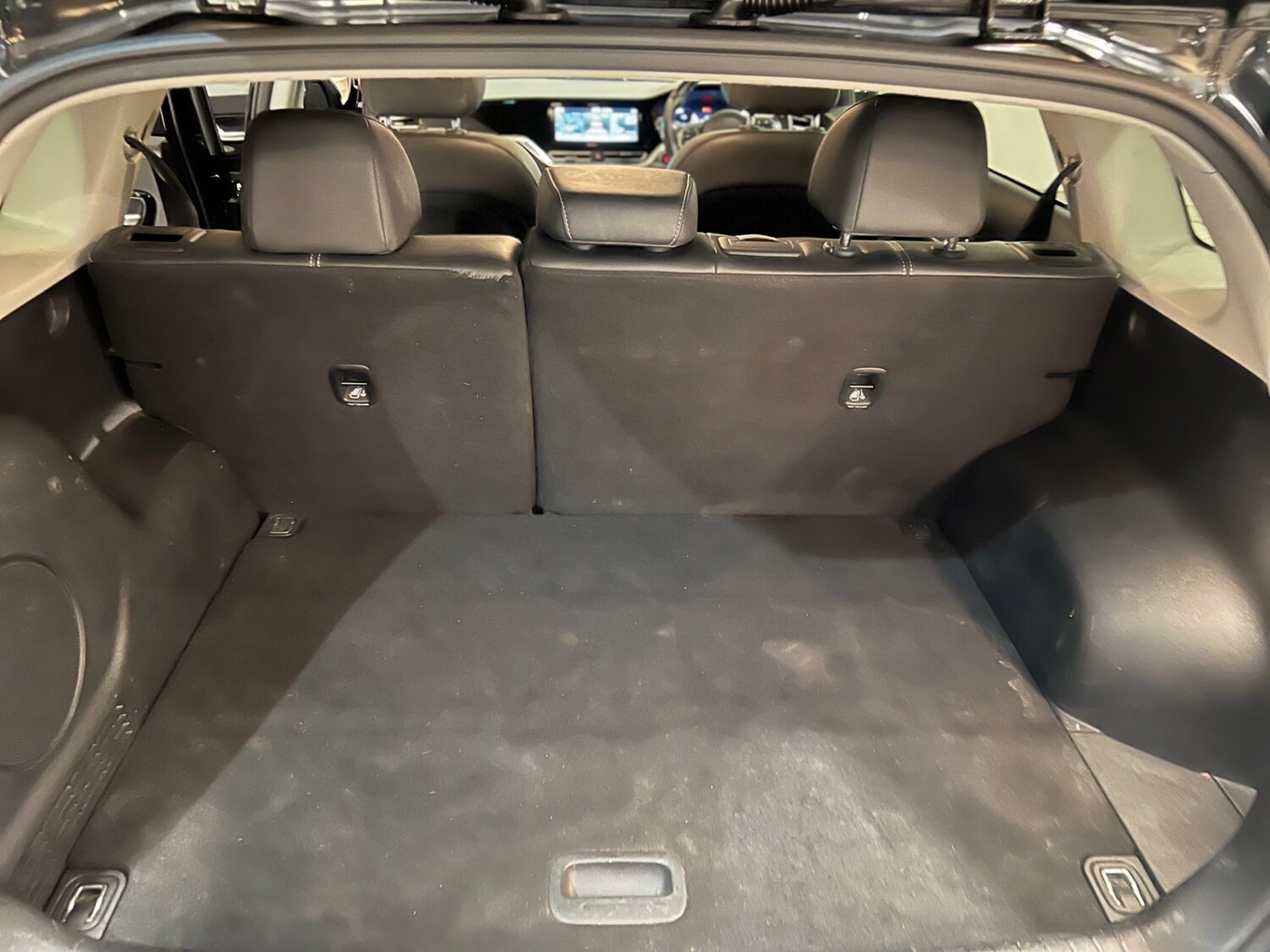 Vehicle 33