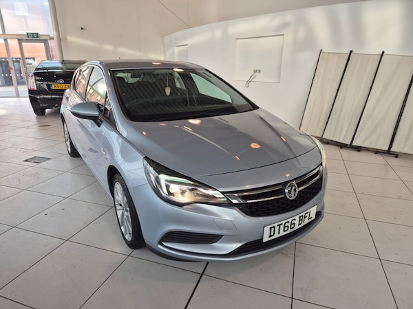 Used Vauxhall Astra 2016 for sale - 73936476: Photo 1