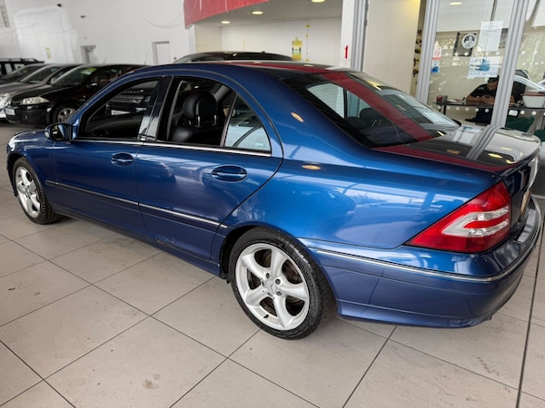 Used Mercedes-Benz C-Class 2005 for sale - 74906990: Photo 25
