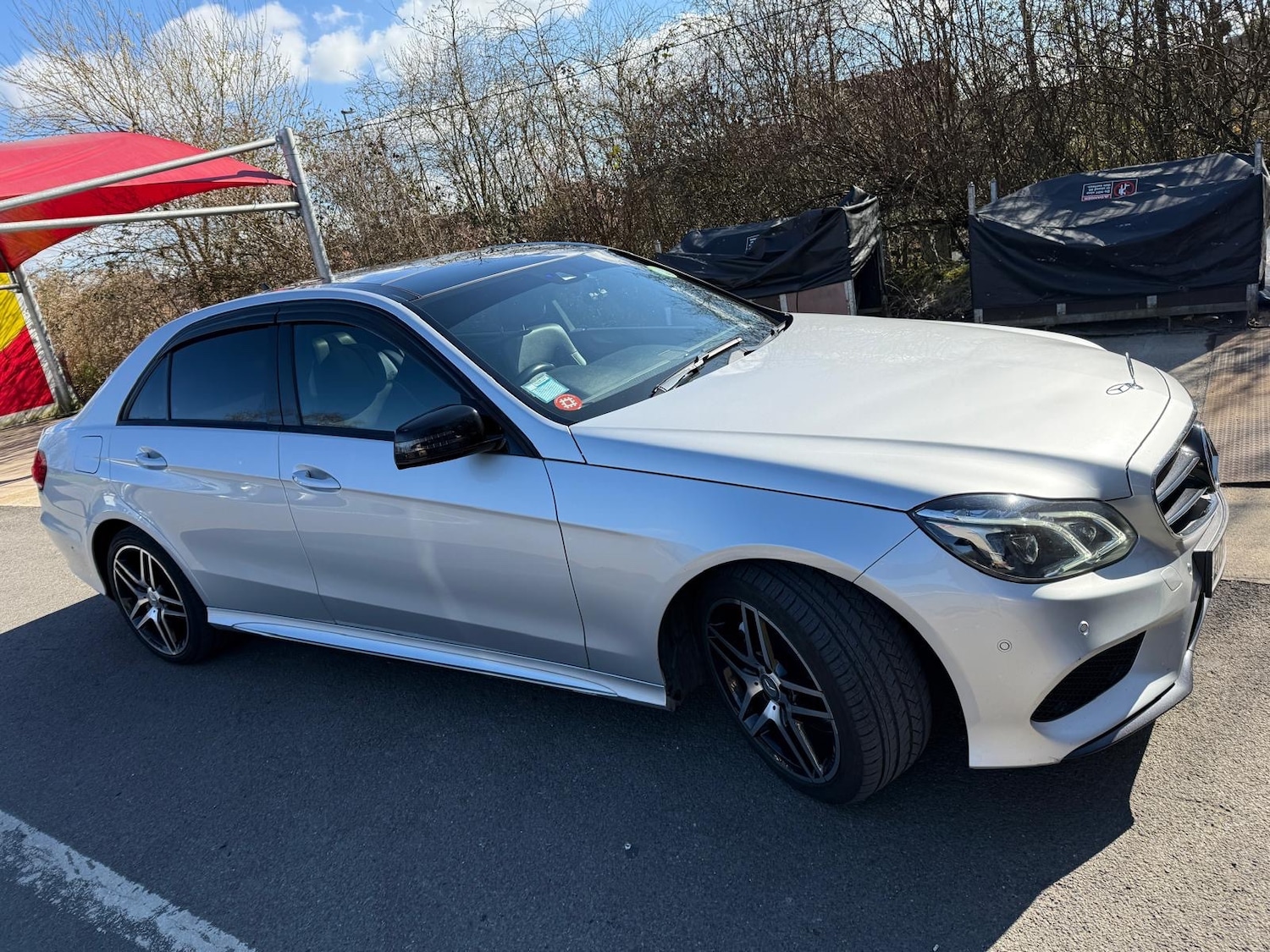 Used Mercedes-Benz E Class 2016 for sale - 76061023: Photo 2