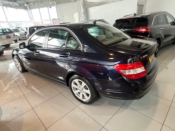 Used Mercedes-Benz C-Class 2008 for sale - 75726454: Photo