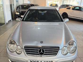 Used Mercedes-Benz C-Class 2004 for sale - 74840803: Photo