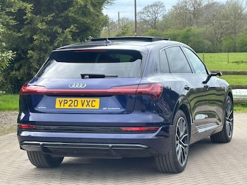 Used Audi e-tron 2020 for sale - 78244859: Photo