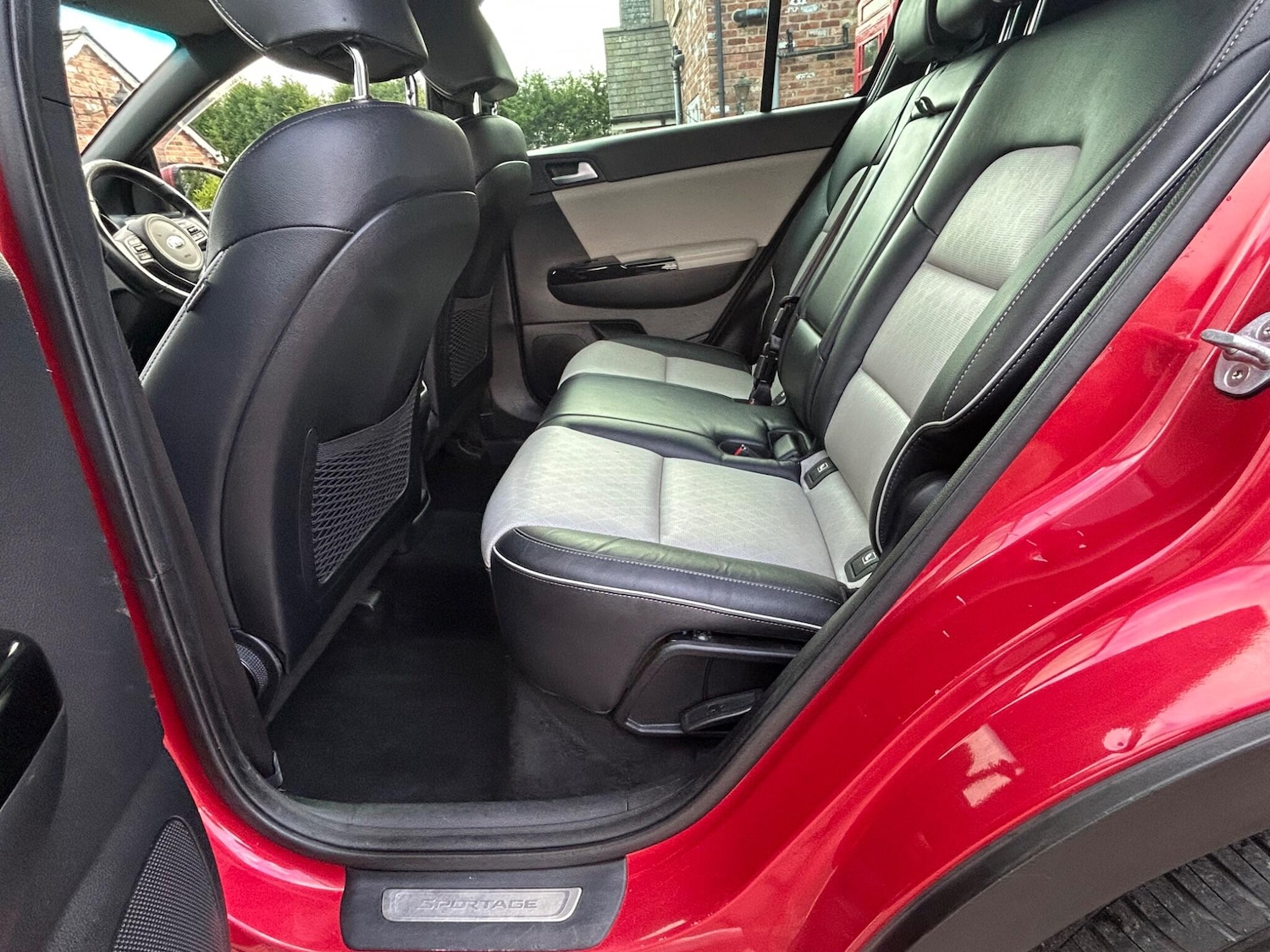 Used Kia Sportage 2018 for sale - 76982850: Photo 10