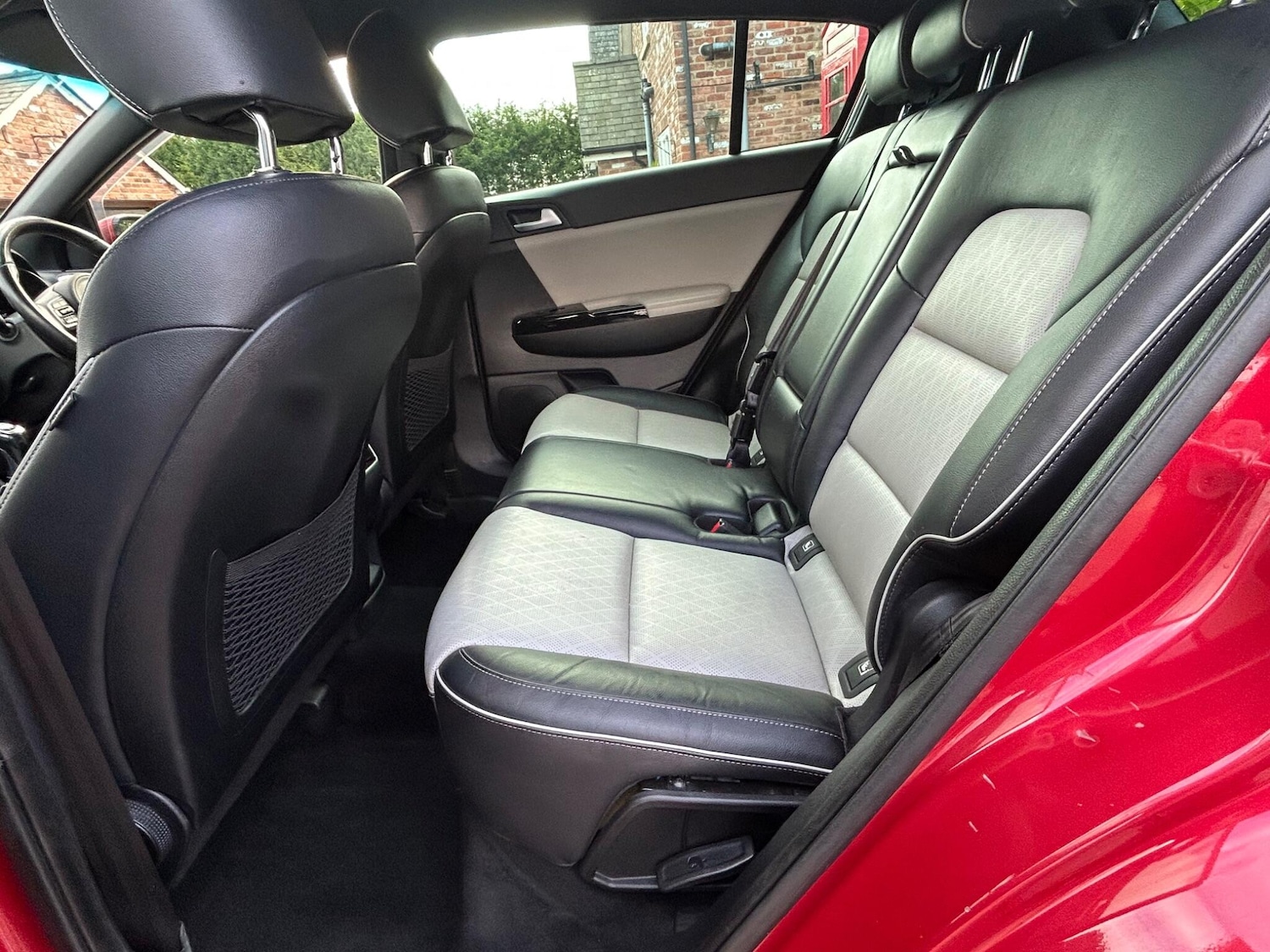 Used Kia Sportage 2018 for sale - 76982850: Photo 11