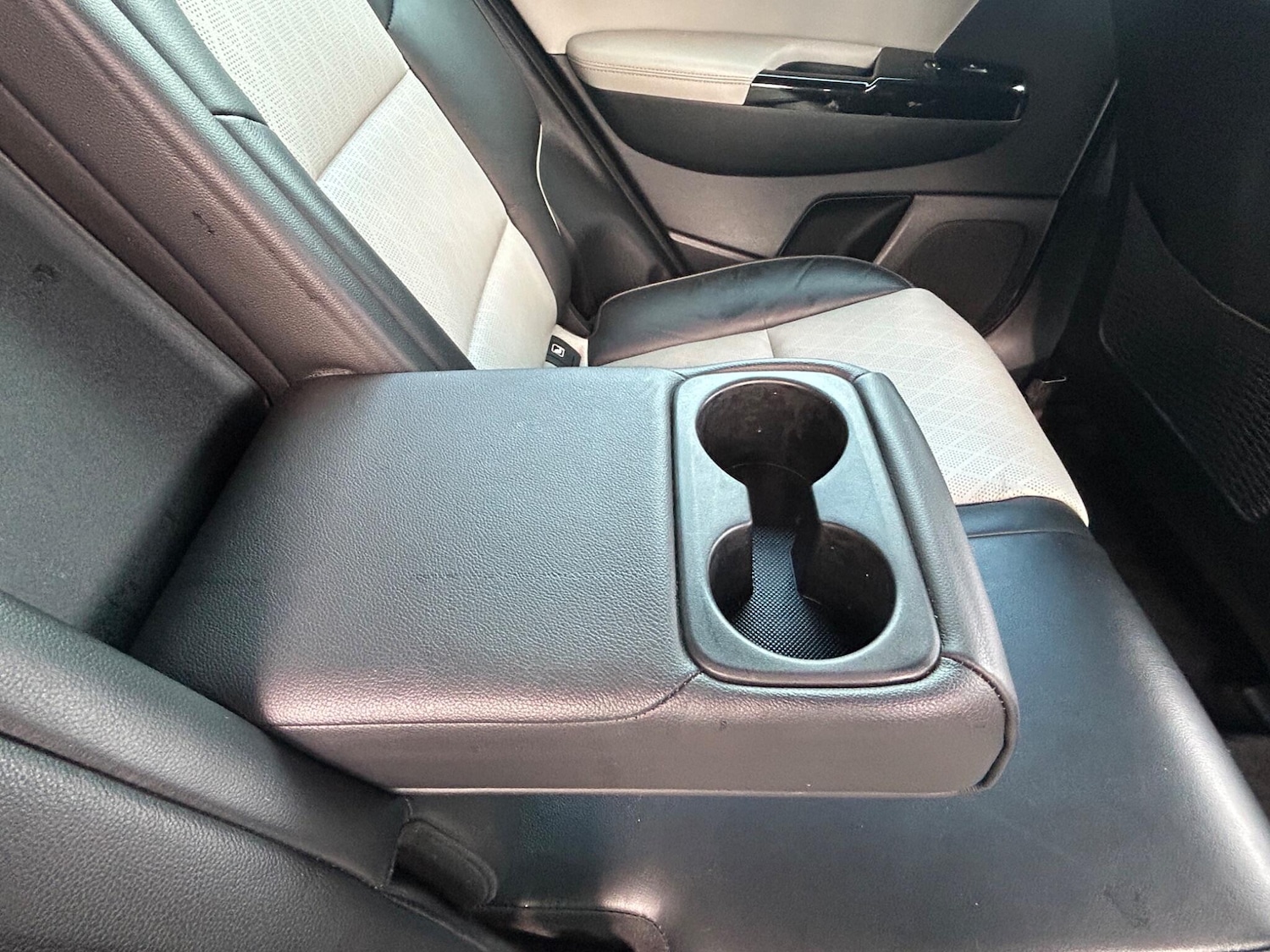 Used Kia Sportage 2018 for sale - 76982850: Photo 27