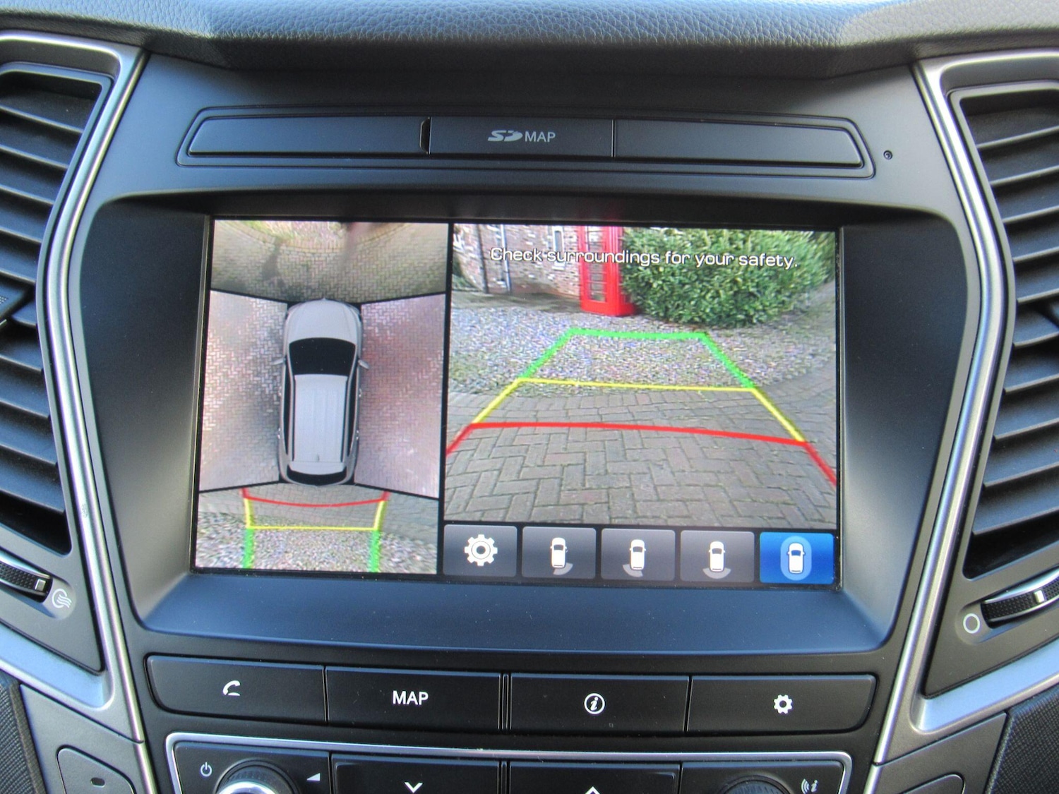 Used Hyundai Santa Fe 2017 for sale - 76982865: Photo 22