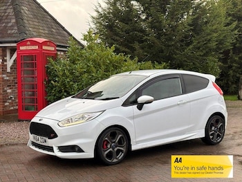 Used Ford Fiesta 2014 for sale - 77108868: Photo