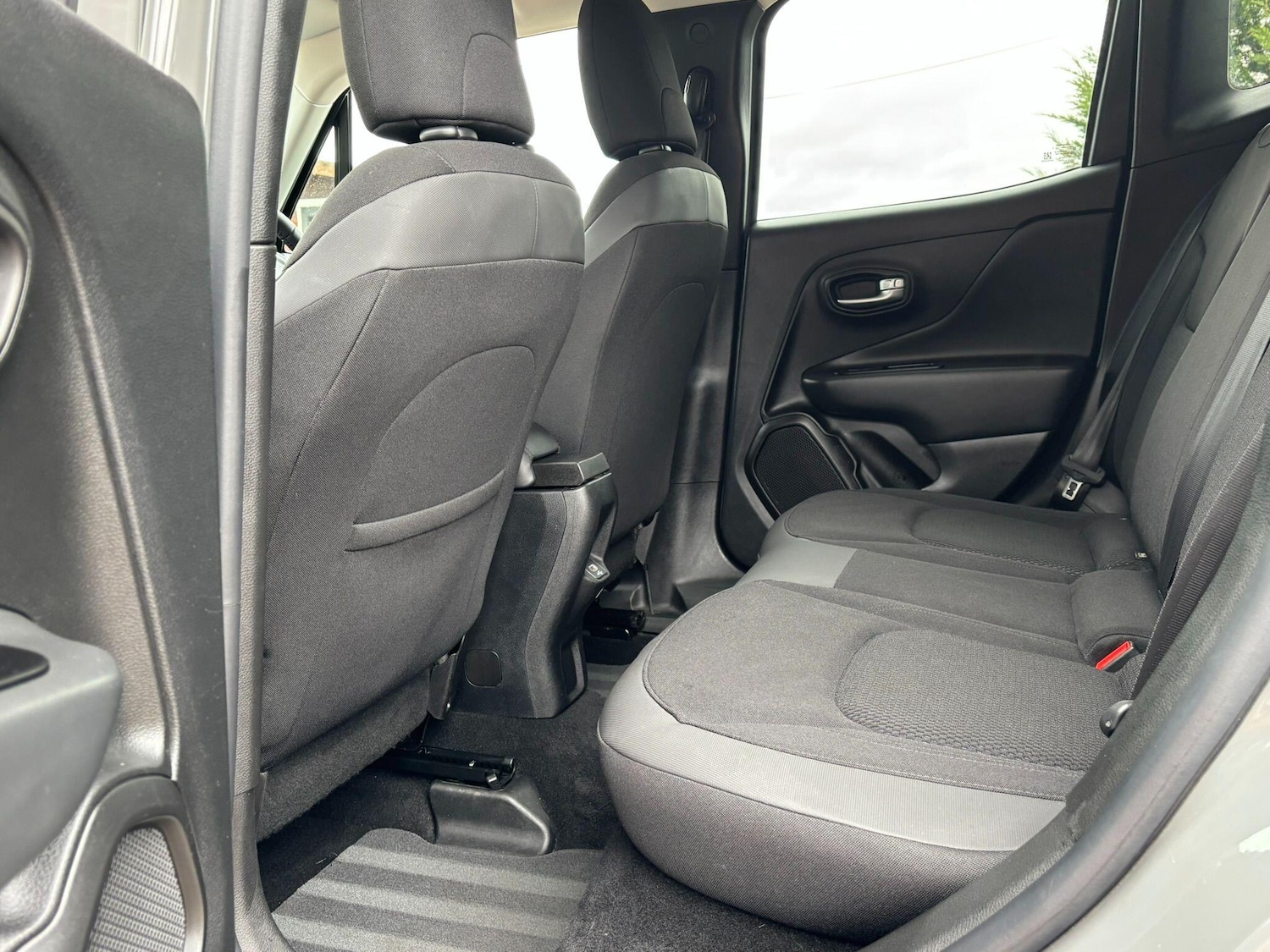 Used Jeep Renegade for sale - 78007475: Photo 10