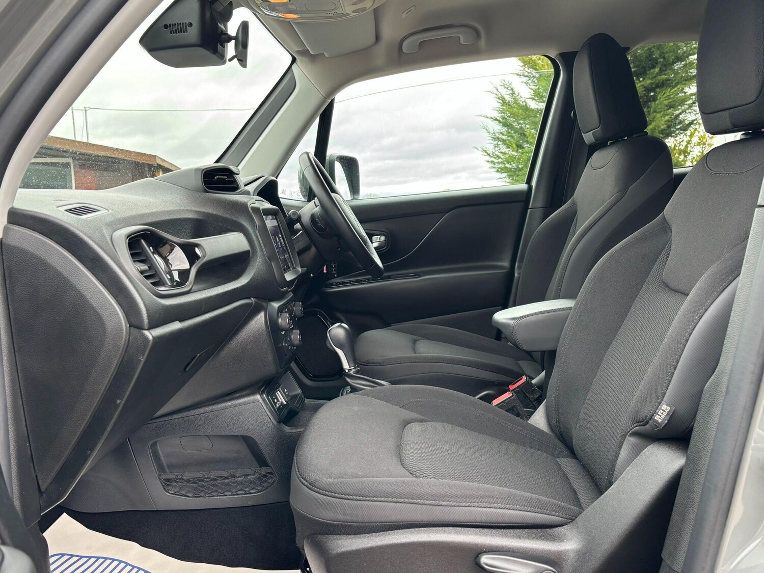 Used Jeep Renegade for sale - 78007475: Photo 36