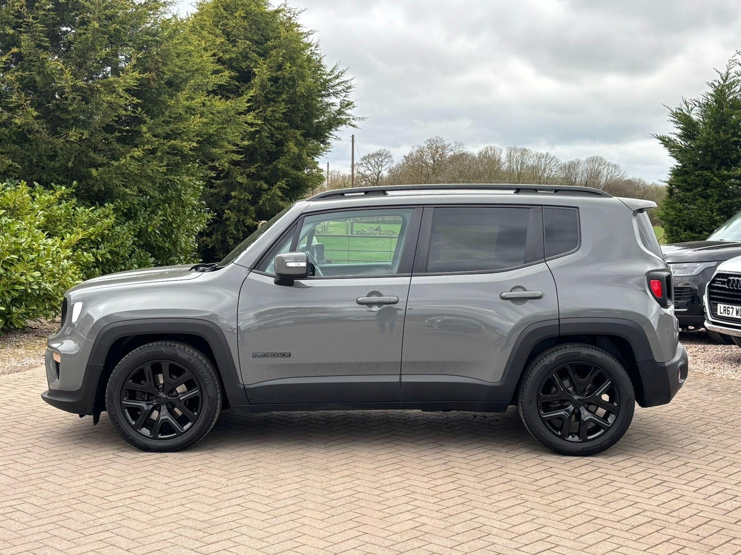 Used Jeep Renegade for sale - 78007475: Photo 4