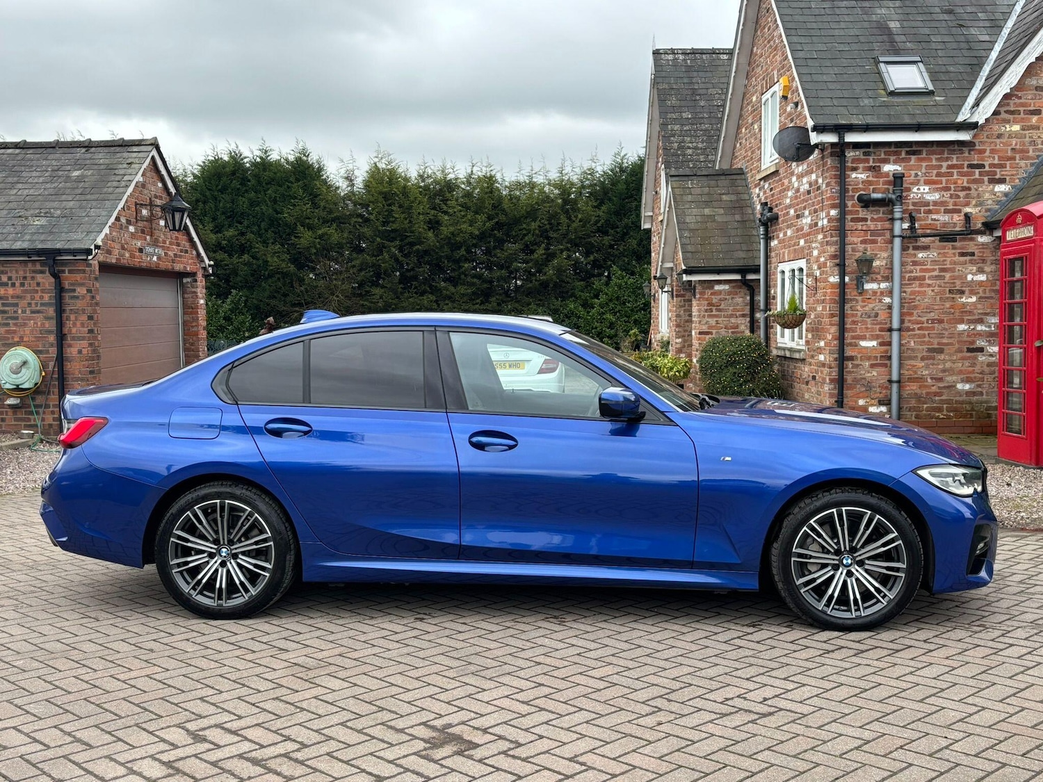 Used BMW 3 Series for sale - 77646269: Photo 3