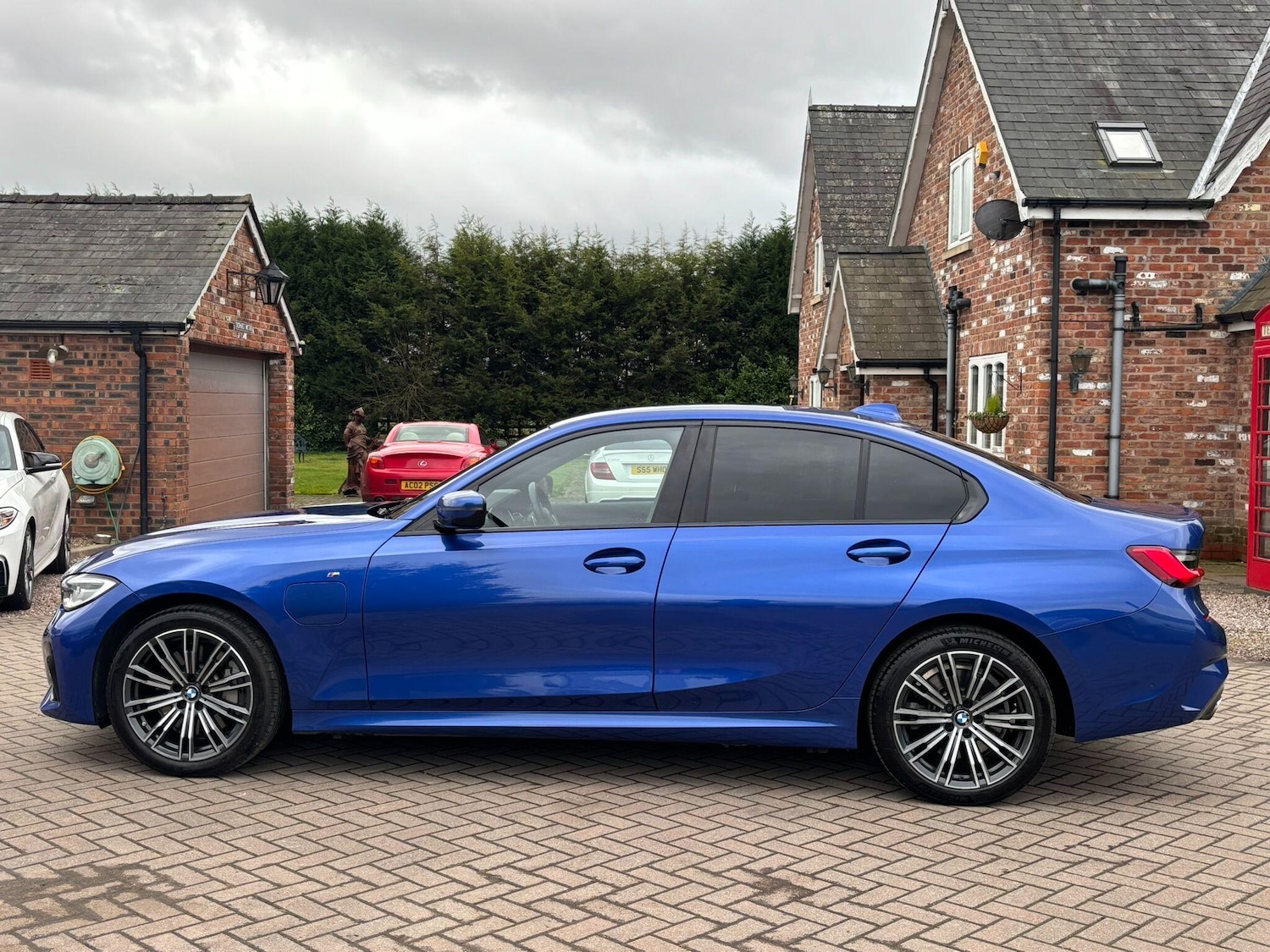 Used BMW 3 Series for sale - 77646269: Photo 4