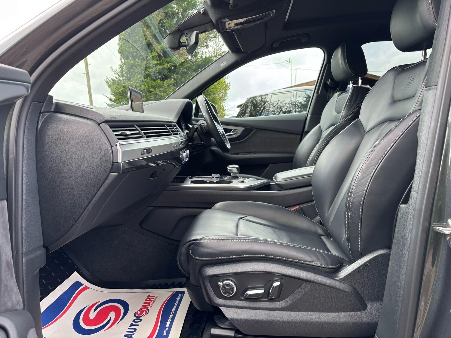 Used Audi Q7 2017 for sale - 78072459: Photo 33