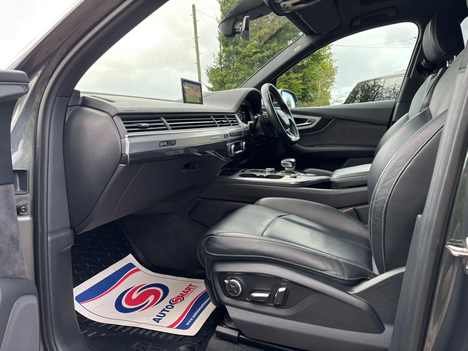 Used Audi Q7 2017 for sale - 78072459: Photo 8