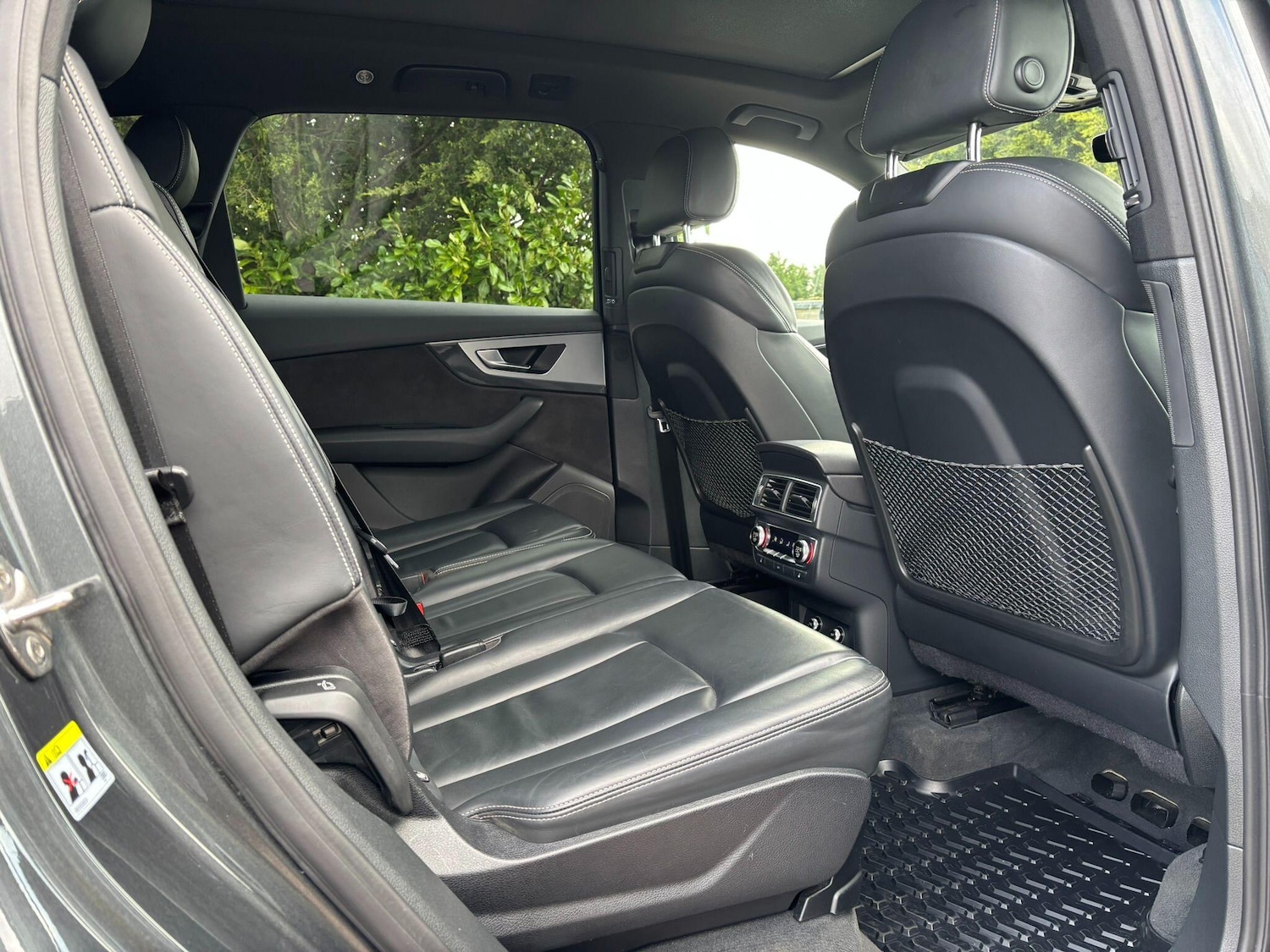 Used Audi Q7 2017 for sale - 78072459: Photo 9