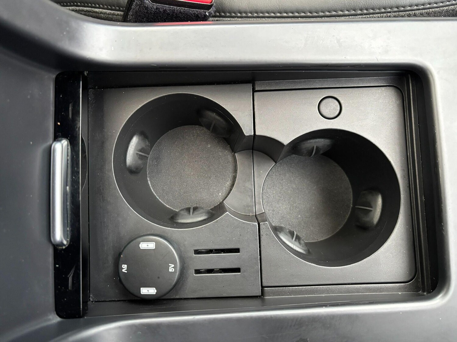 Used Land Rover Discovery Sport 2018 for sale - 76982840: Photo 25