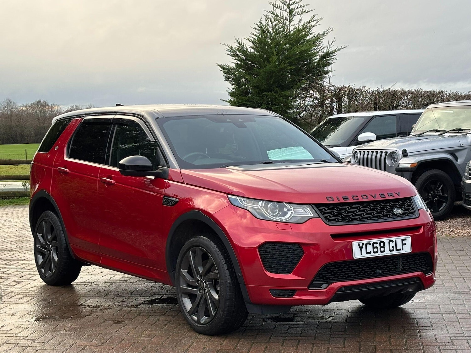 Used Land Rover Discovery Sport 2018 for sale - 76982840: Photo 4