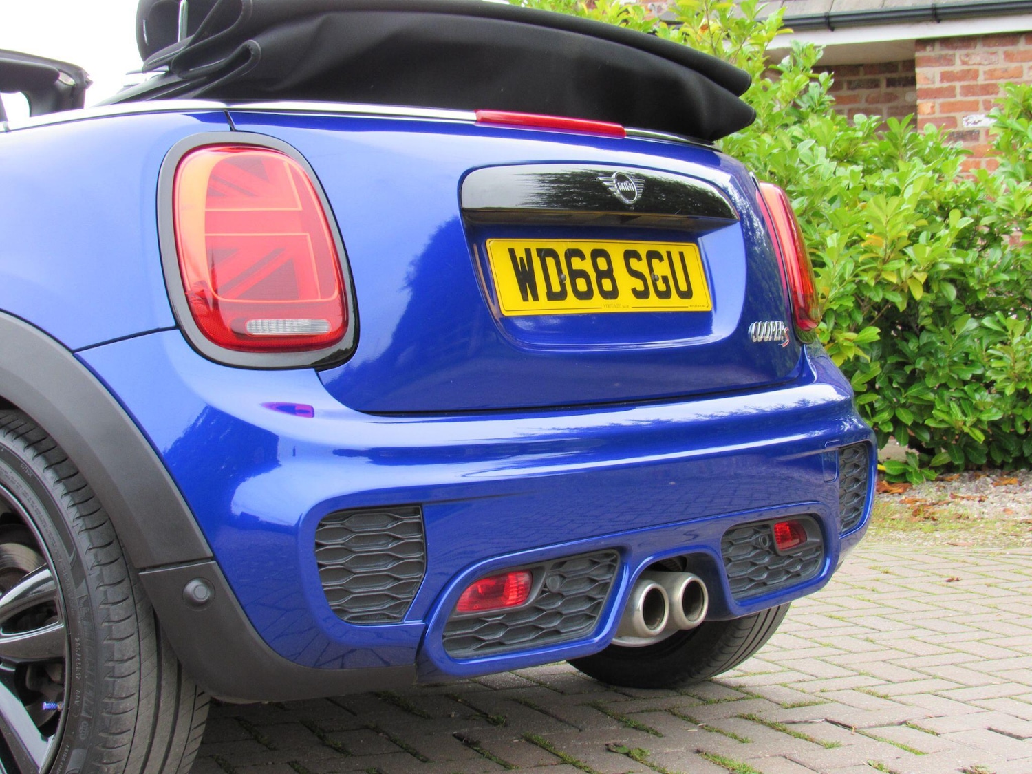 Used MINI Convertible 2018 for sale - 76982837: Photo 11