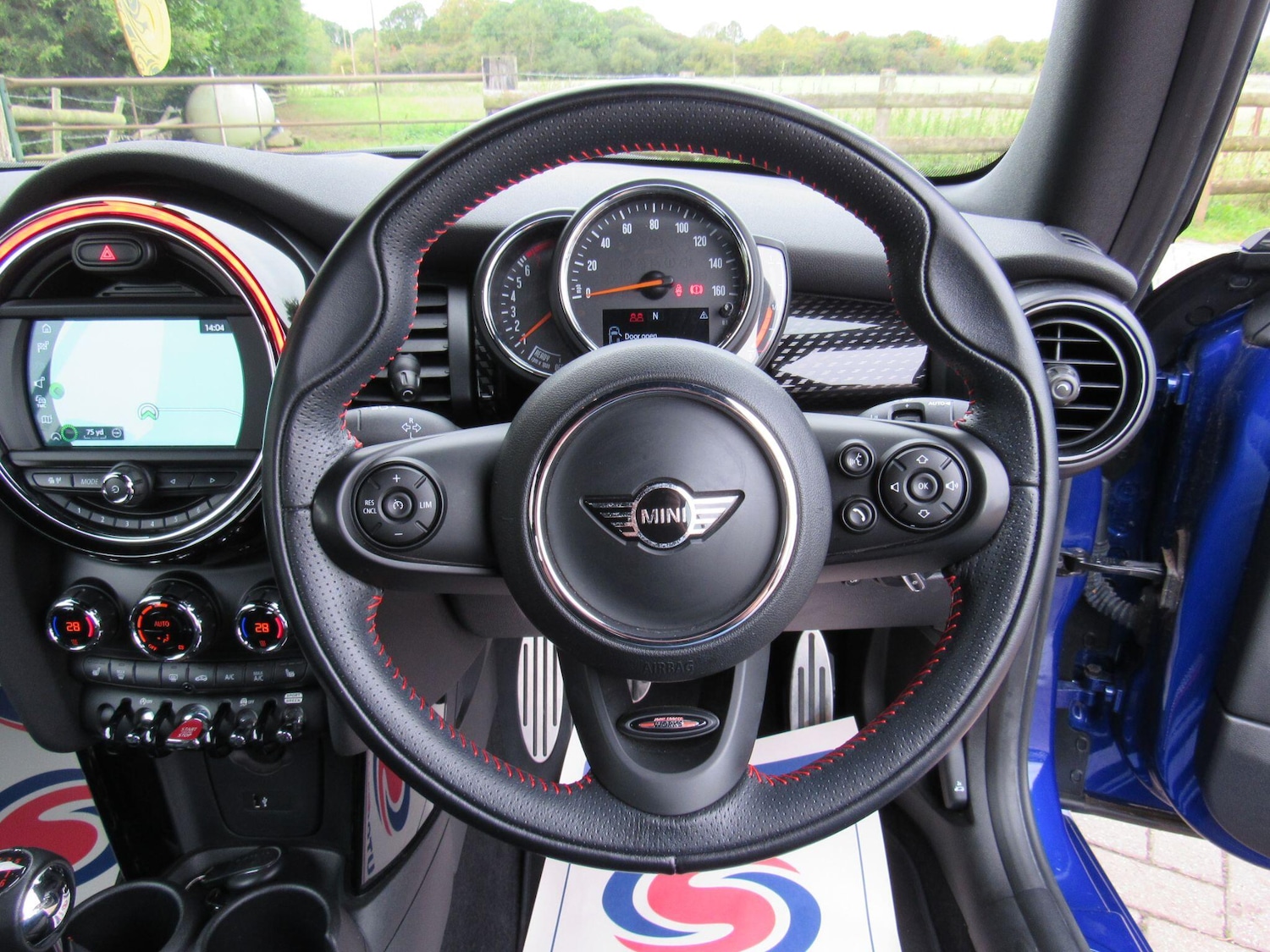 Used MINI Convertible 2018 for sale - 76982837: Photo 21