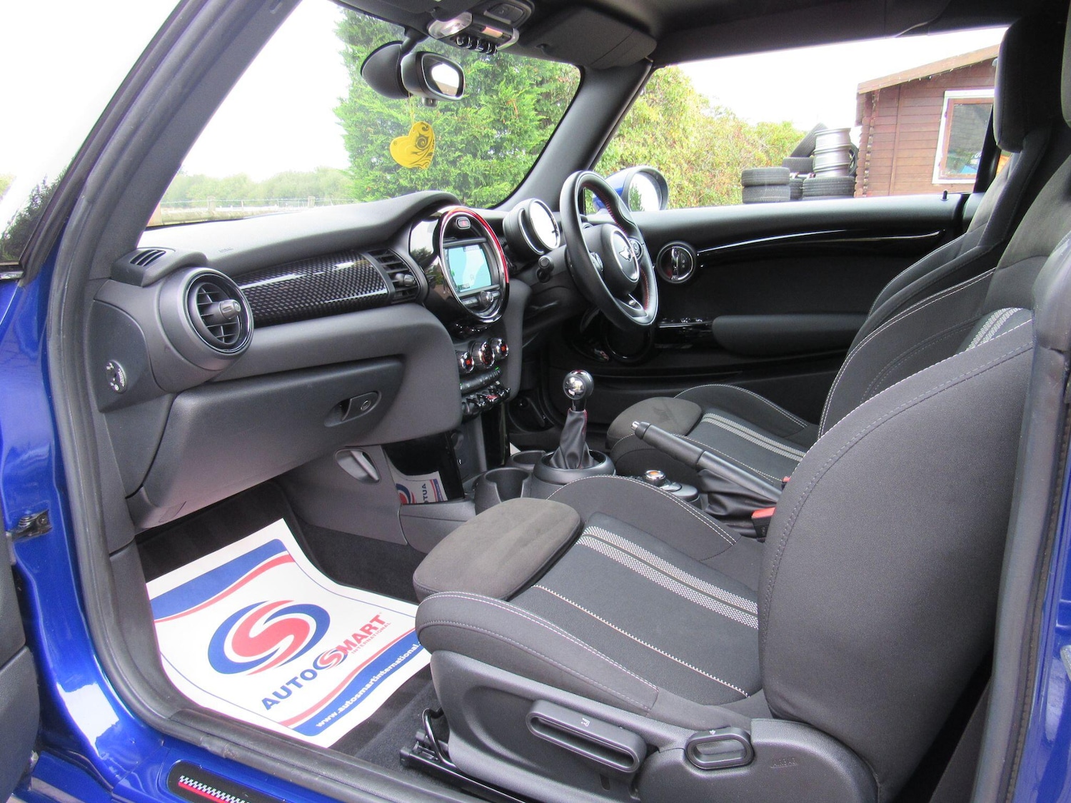 Used MINI Convertible 2018 for sale - 76982837: Photo 22