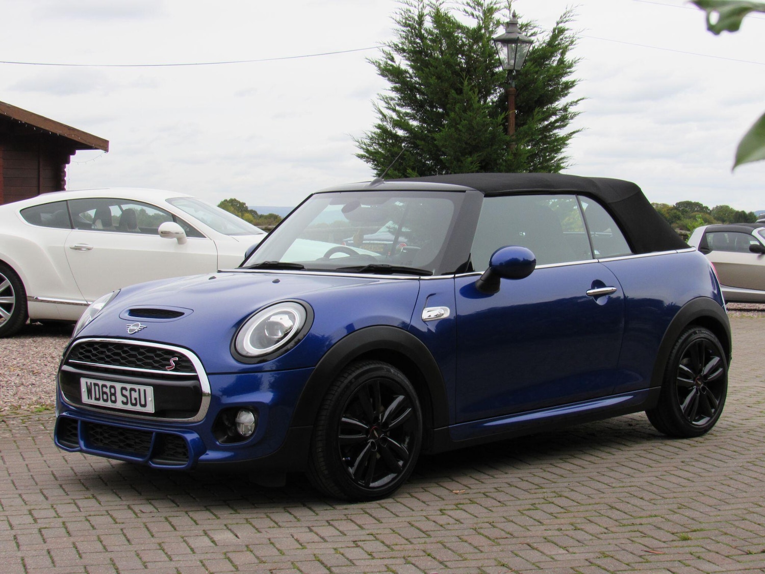 Used MINI Convertible 2018 for sale - 76982837: Photo 35