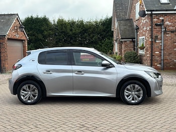 Used Peugeot E-208 2020 for sale - 77411930: Photo