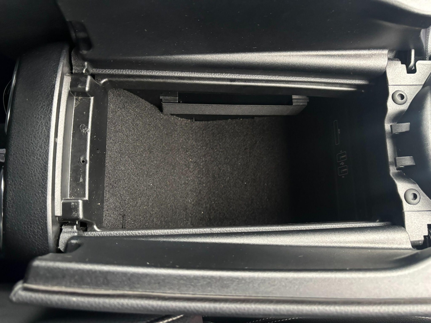 Used Mercedes-Benz E Class 2018 for sale - 77646887: Photo 35