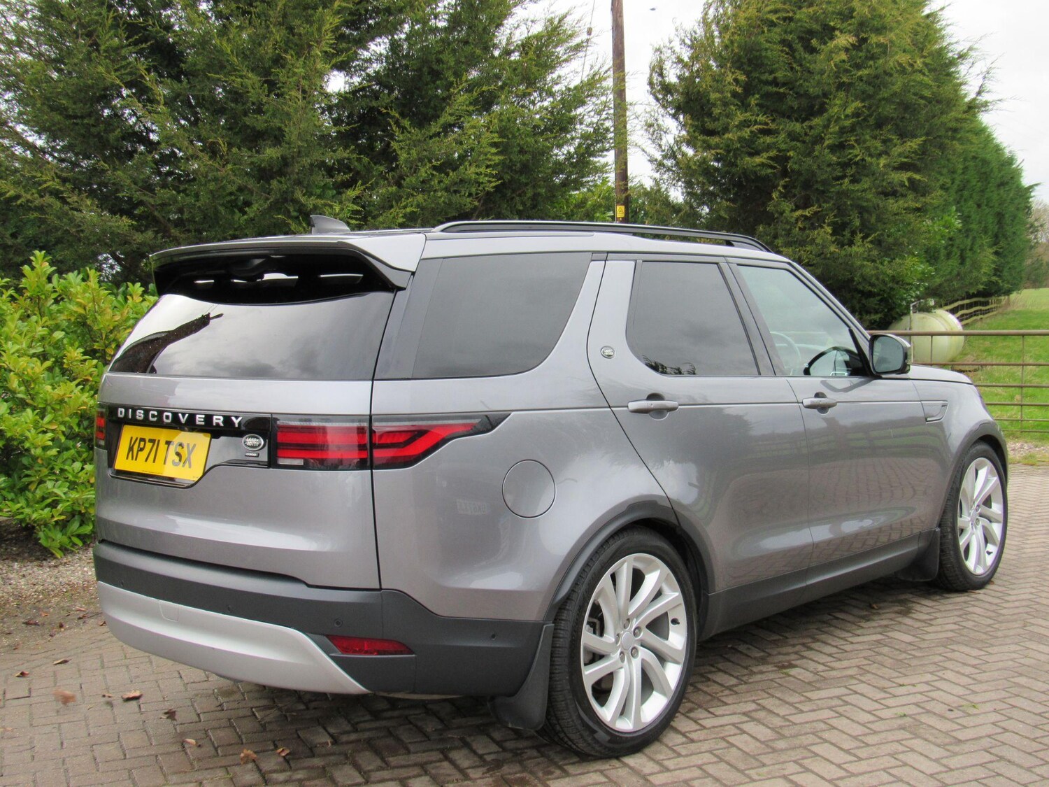 Used Land Rover Discovery 2022 for sale - 76982847: Photo 20