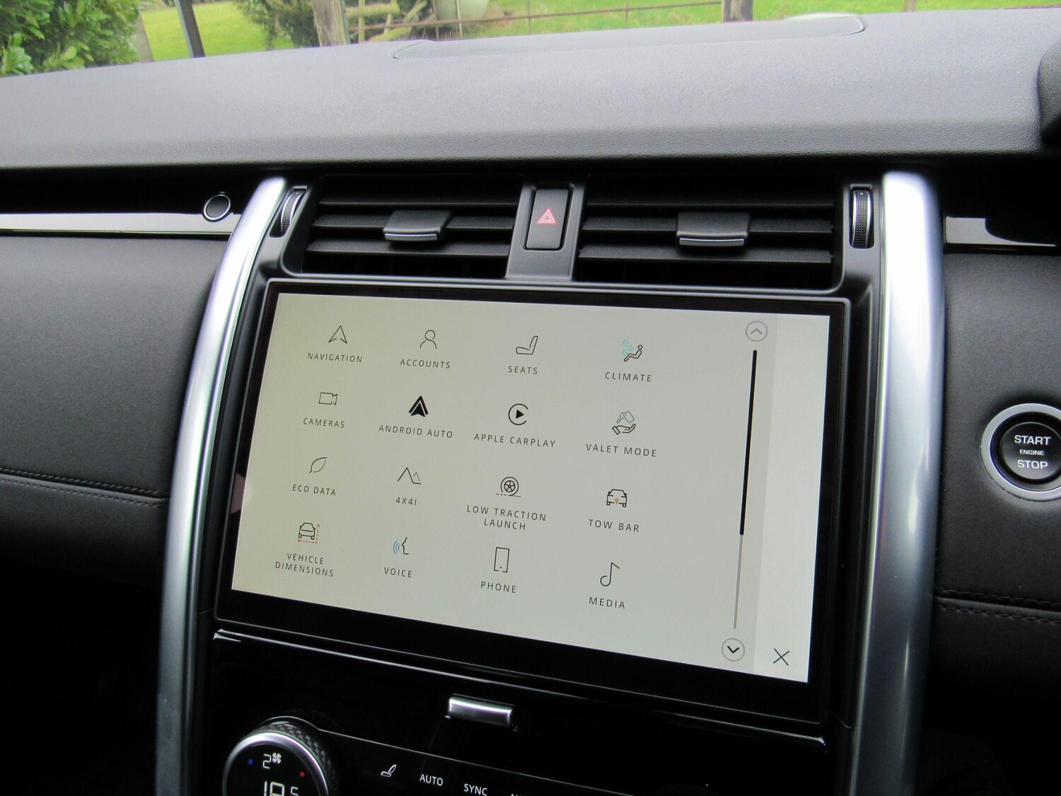 Used Land Rover Discovery 2022 for sale - 76982847: Photo 35