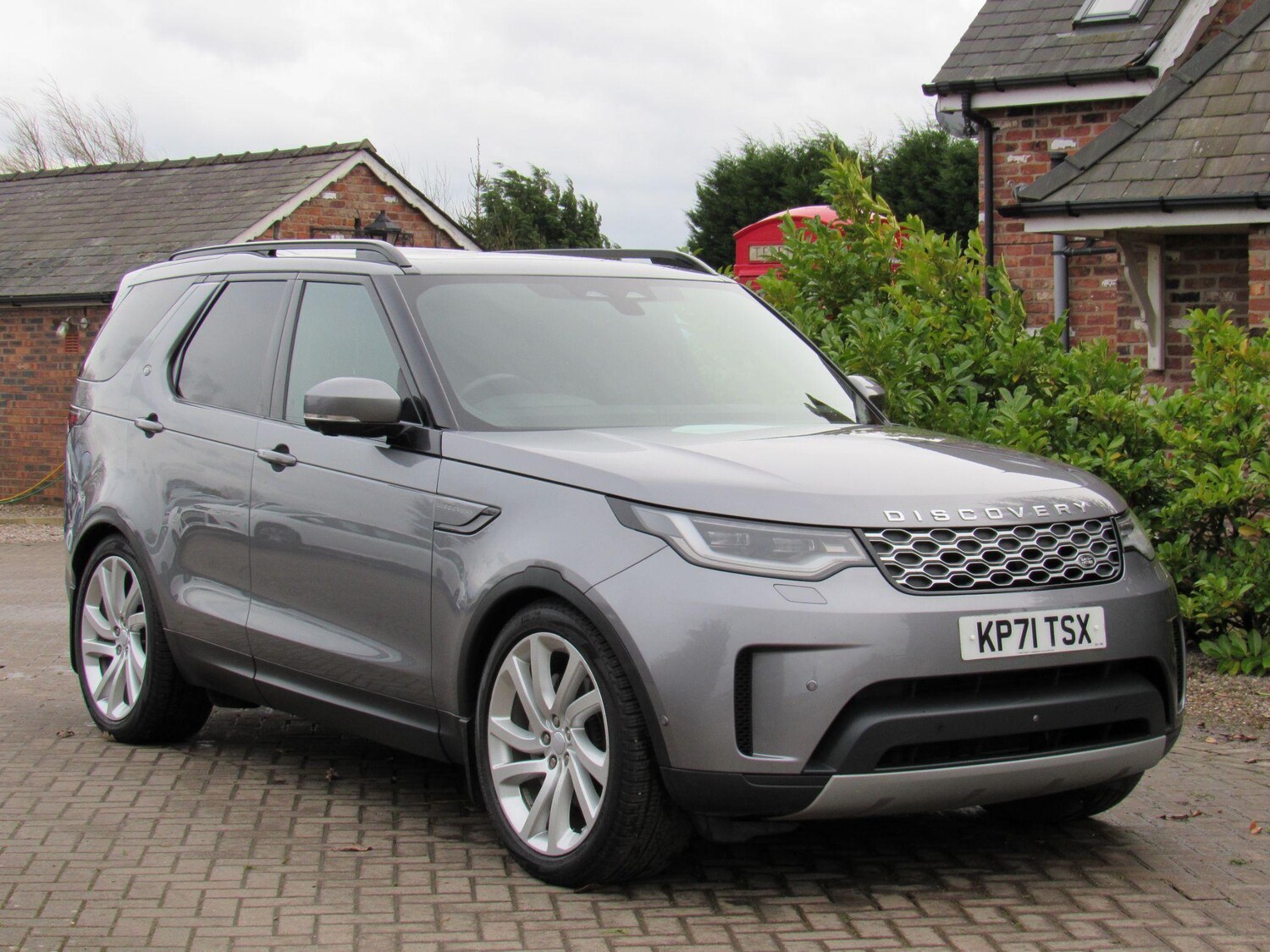 Used Land Rover Discovery 2022 for sale - 76982847: Photo 38
