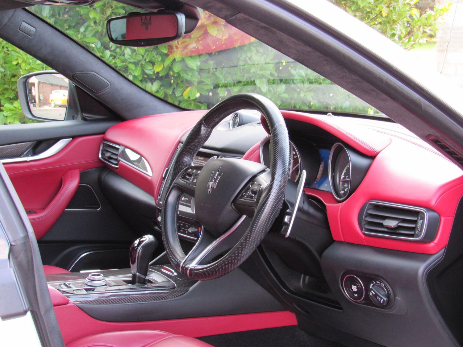 Used Maserati Levante 2018 for sale - 76982853: Photo 10