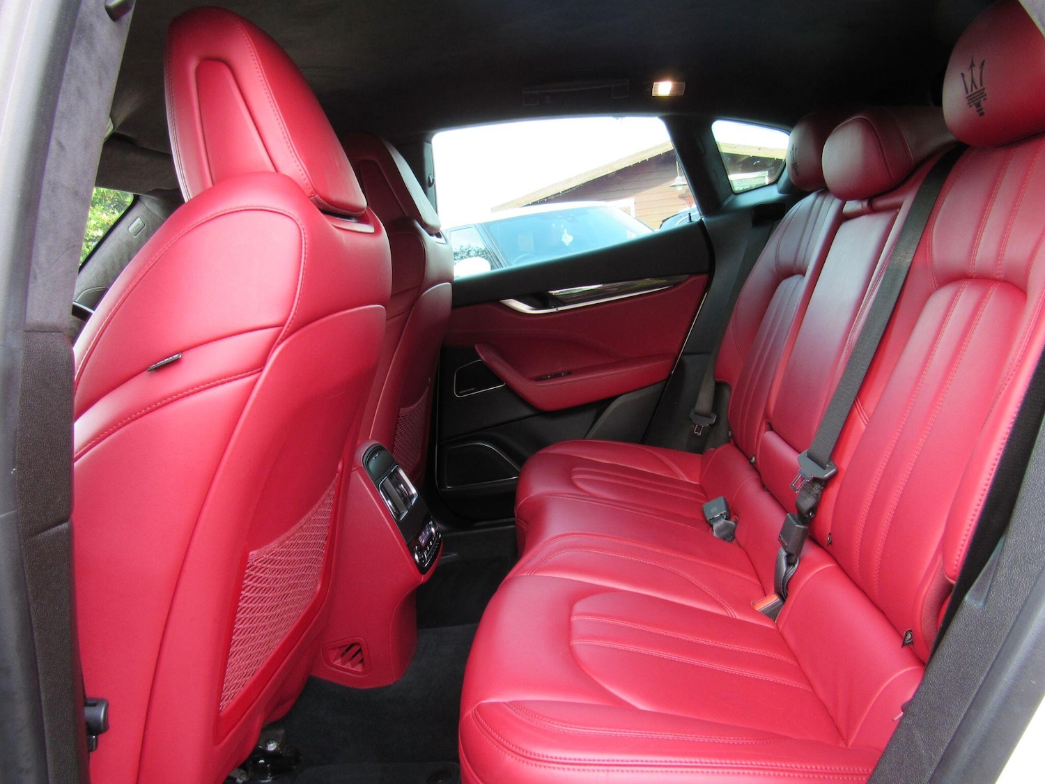 Used Maserati Levante 2018 for sale - 76982853: Photo 16