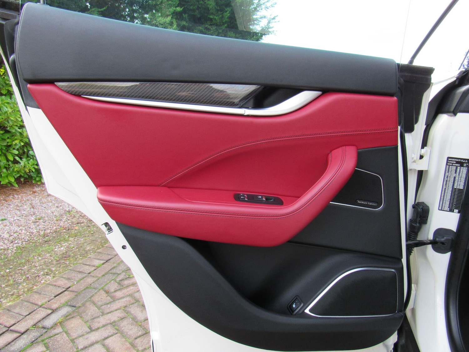 Used Maserati Levante 2018 for sale - 76982853: Photo 32