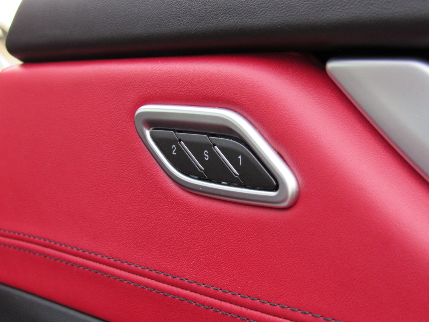 Used Maserati Levante 2018 for sale - 76982853: Photo 37