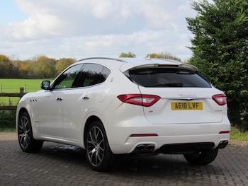 Used Maserati Levante 2018 for sale - 76982853: Photo