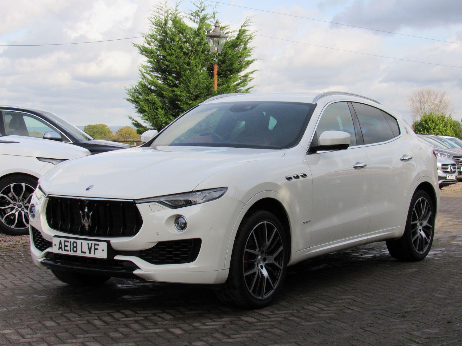 Used Maserati Levante 2018 for sale - 76982853: Photo 4
