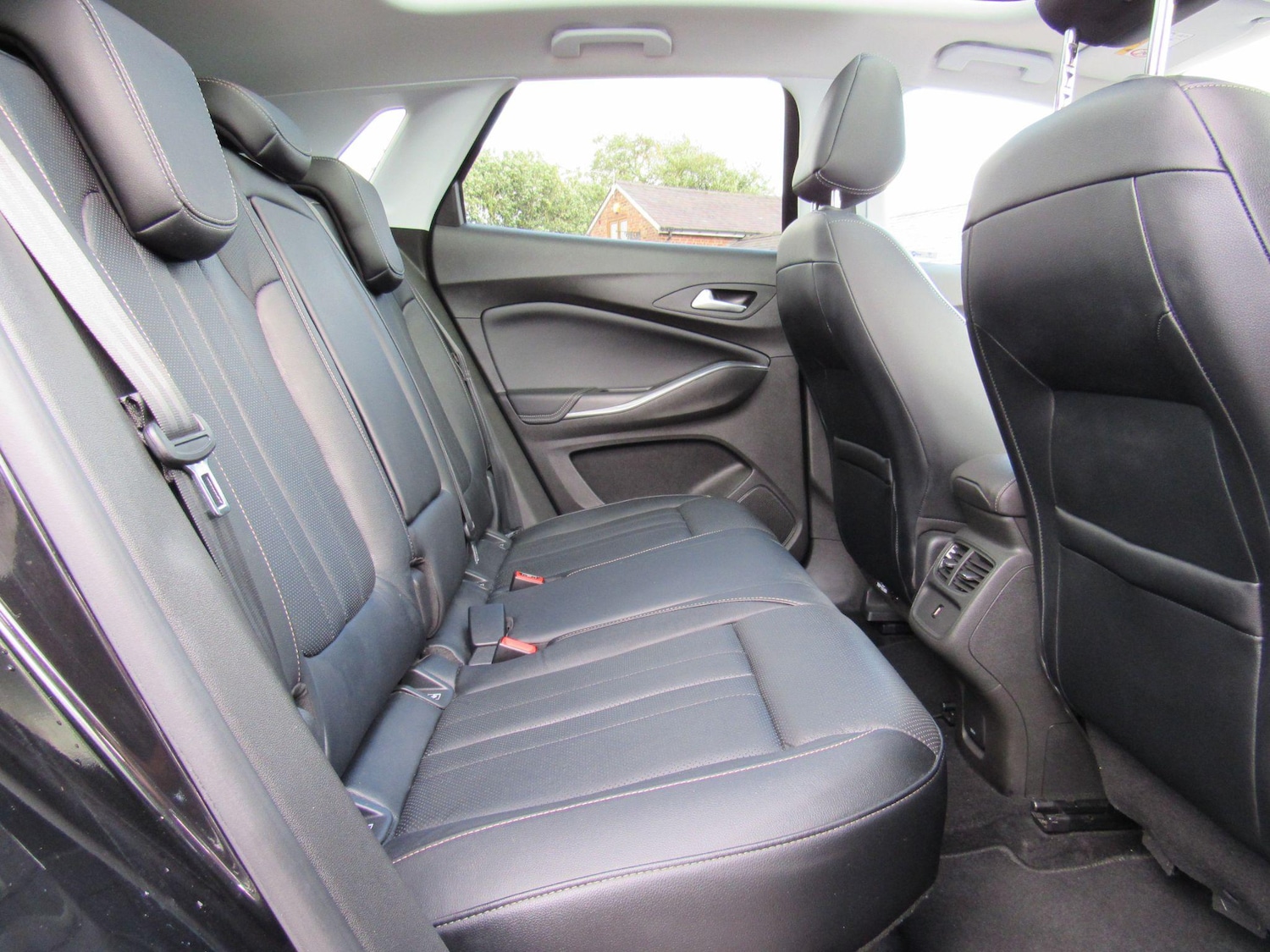 Used Vauxhall Grandland X 2018 for sale - 76982838: Photo 17