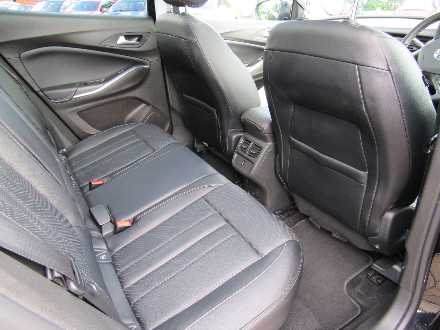 Used Vauxhall Grandland X 2018 for sale - 76982838: Photo 18