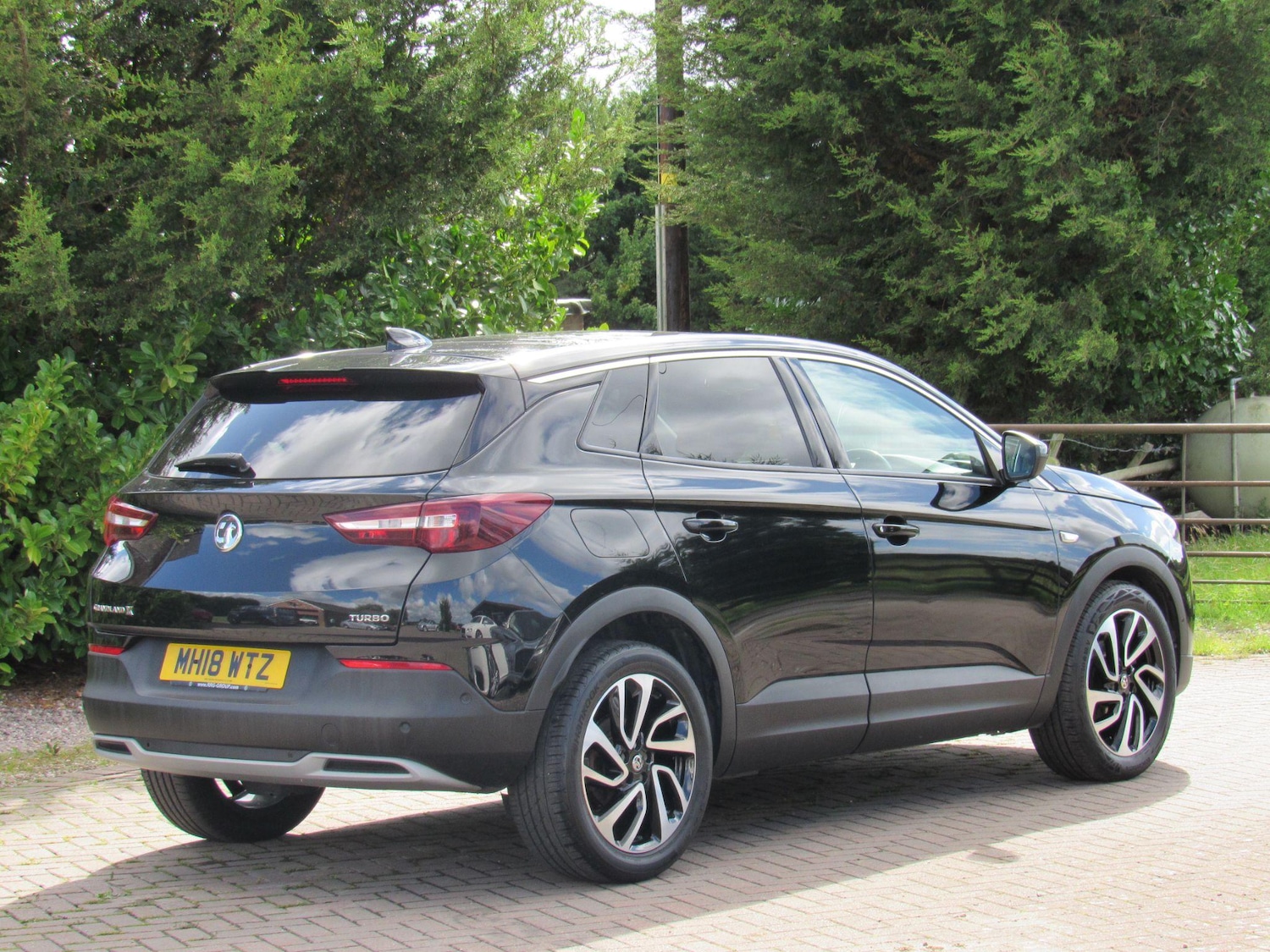 Used Vauxhall Grandland X 2018 for sale - 76982838: Photo 3