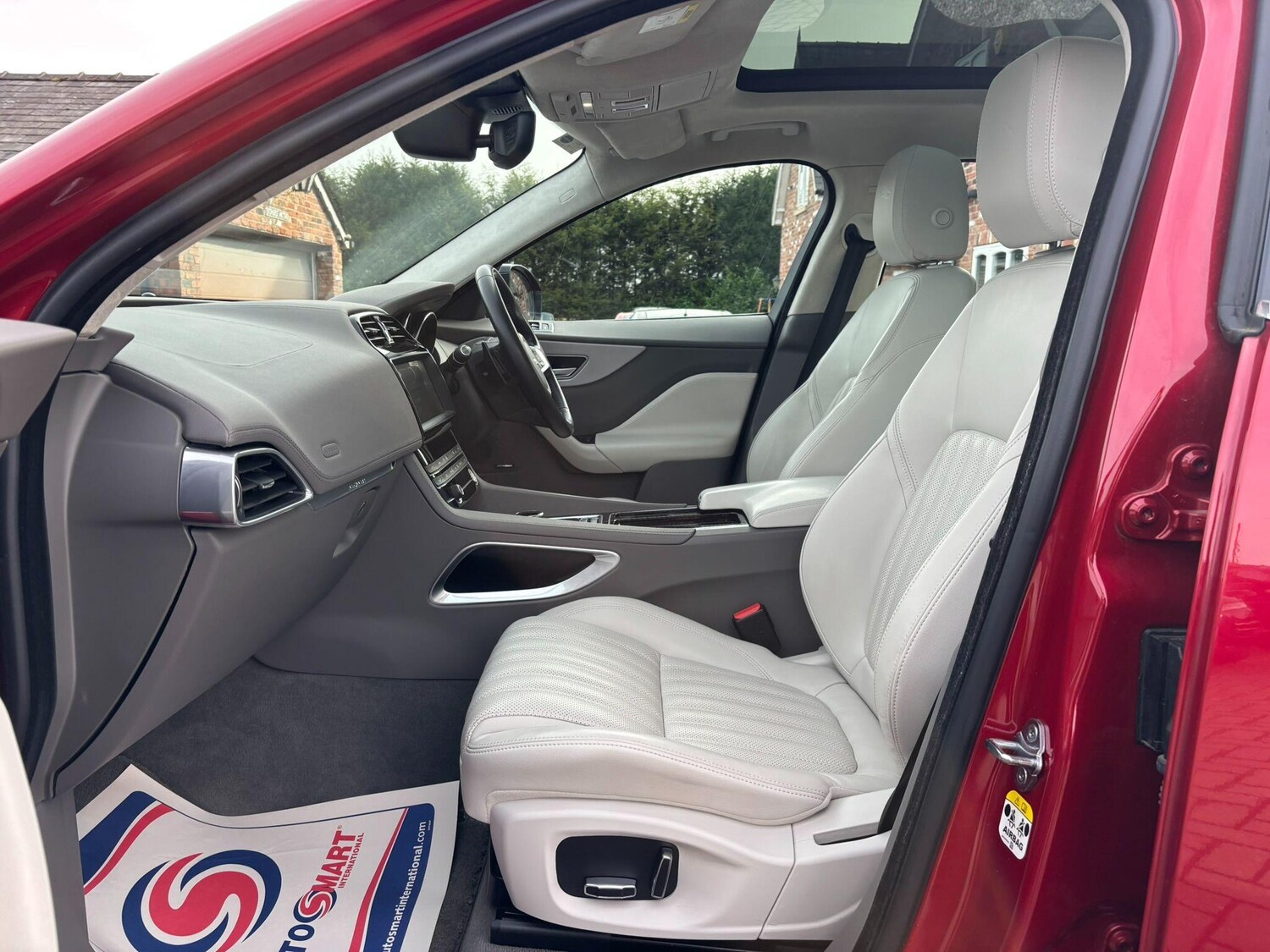 Used Jaguar F-Pace 2019 for sale - 77586352: Photo 9