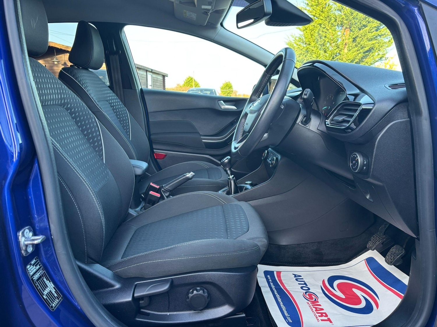 Used Ford Fiesta 2017 for sale - 76982860: Photo 12