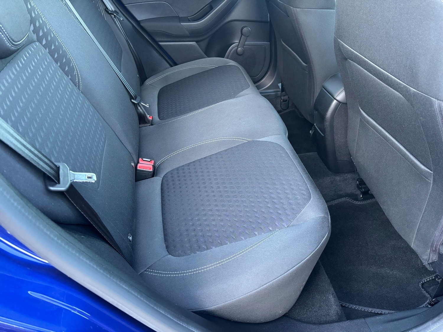 Used Ford Fiesta 2017 for sale - 76982860: Photo 16