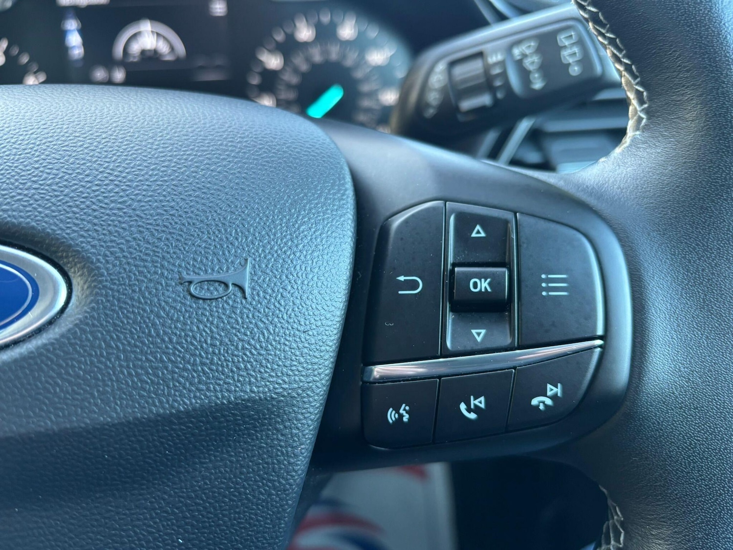 Used Ford Fiesta 2017 for sale - 76982860: Photo 28