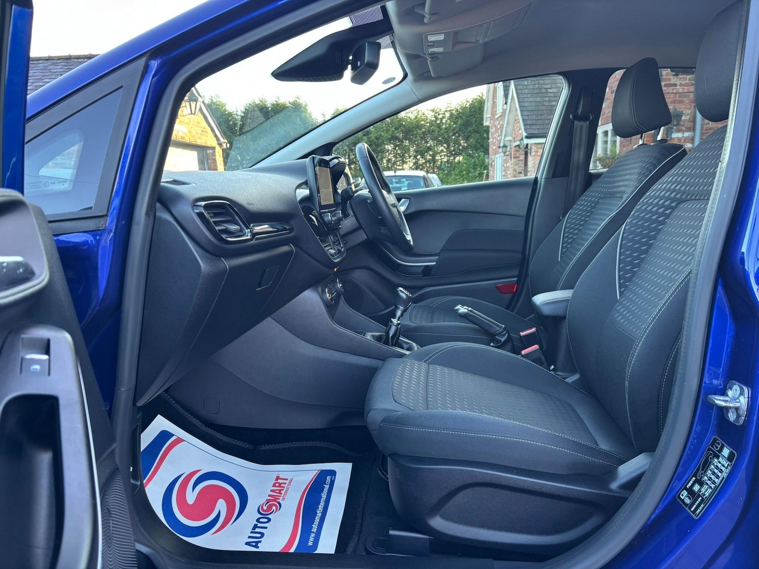 Used Ford Fiesta 2017 for sale - 76982860: Photo 9